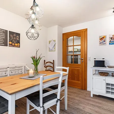 Apartament Schaetzle *